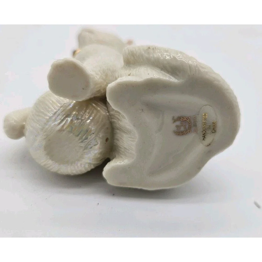 Vintage Lenox Porcelain Cat Ball of Yarn with Birthstone Collar